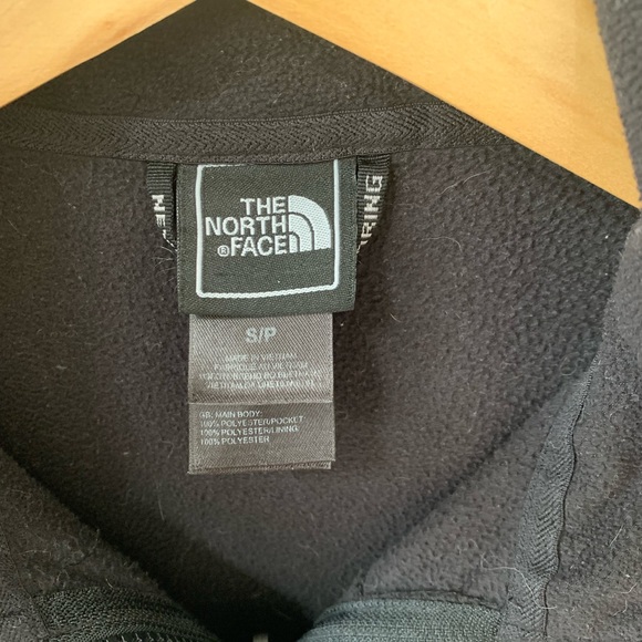 Women’s The North Face hyvent 3 in 1 jacket size Small - Picture 6 of 6